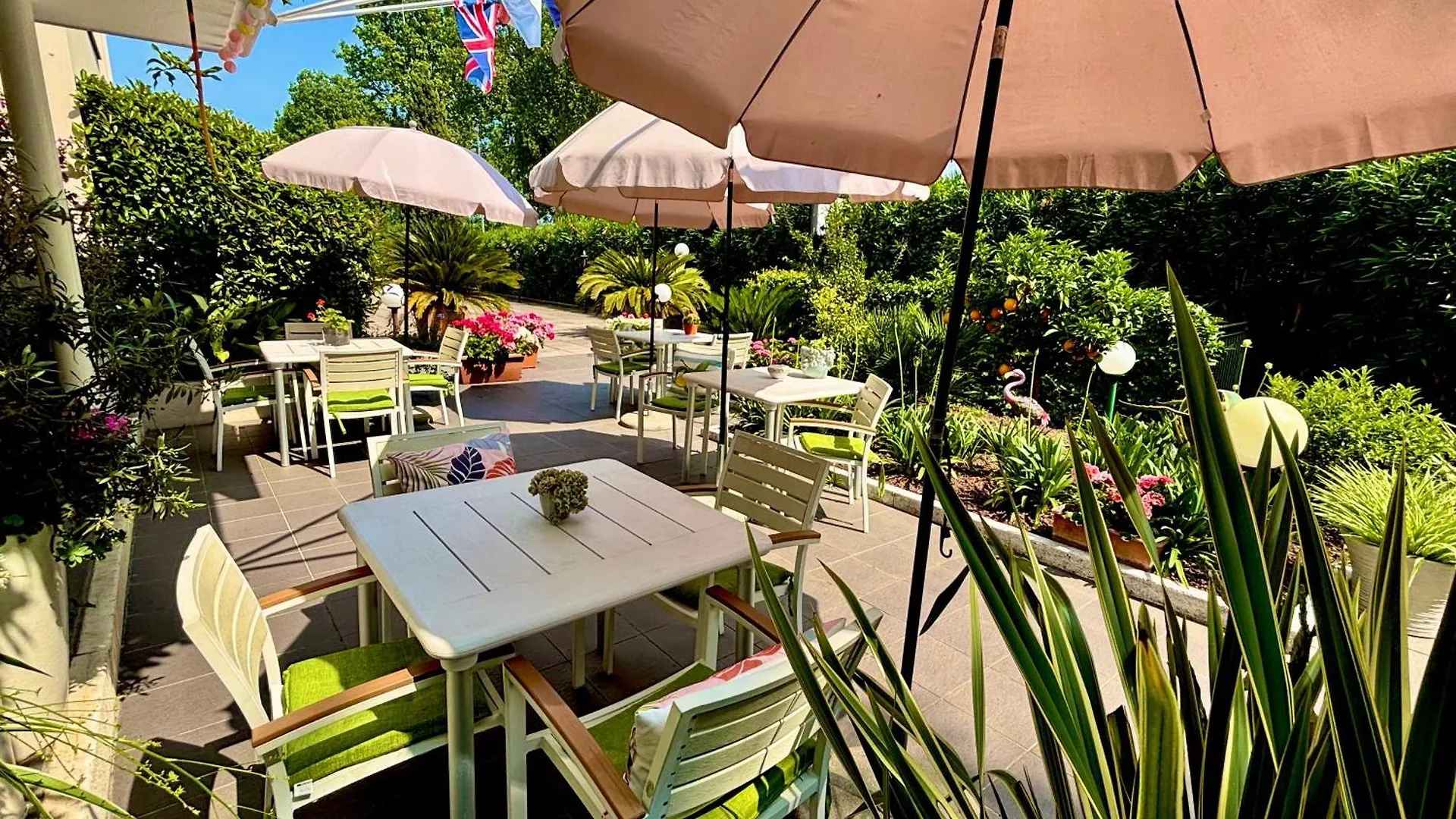 Hotel Alfieri Sirmione 3*,