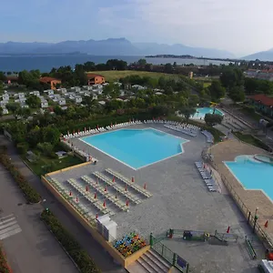 The Garda Village פארק נופש