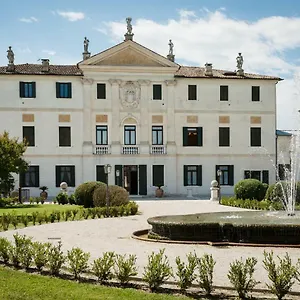  Apartment Volpi Italy