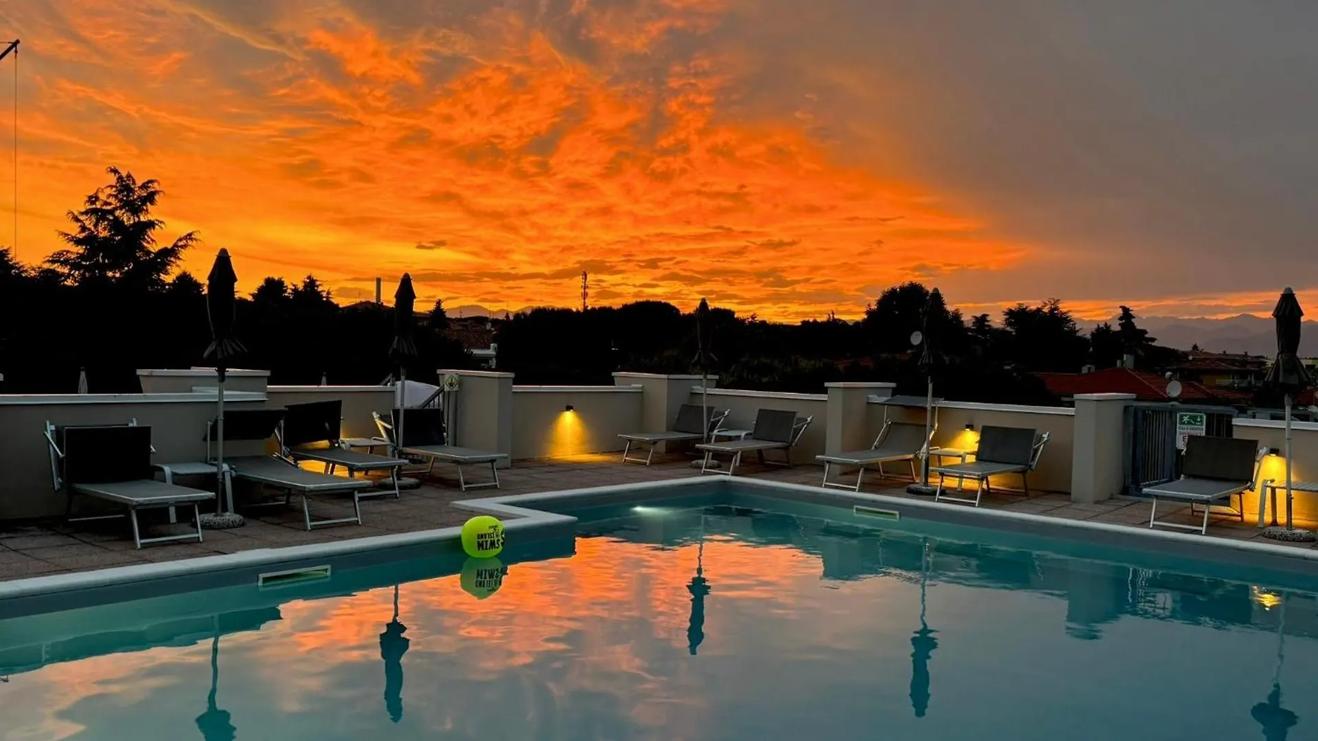 Hotel Alfieri Sirmione 3*,  Włochy